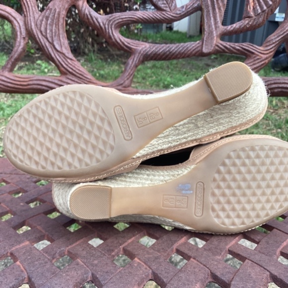 Aerosoles Leather T-Strap Jute Covered Kitten Heel Ankle Strap Open Toe Sandal - Picture 7 of 8